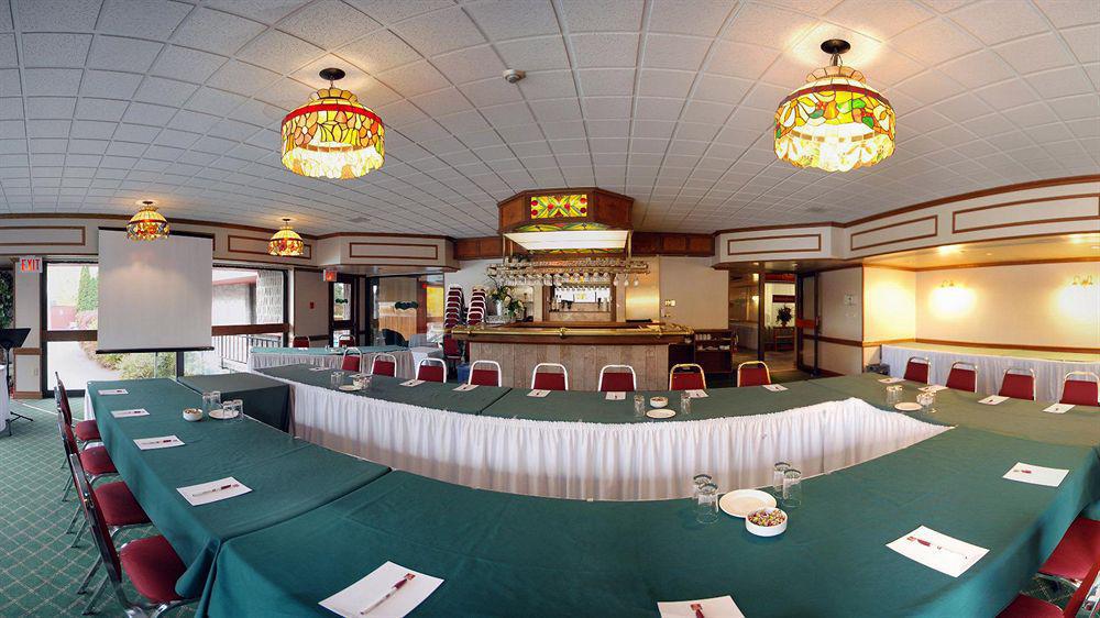 รามาดา บาย วินด์แฮม ไพน์วูด พาร์ค รีสอร์ต นอร์ทเบย์ Hotel ภายนอก รูปภาพ